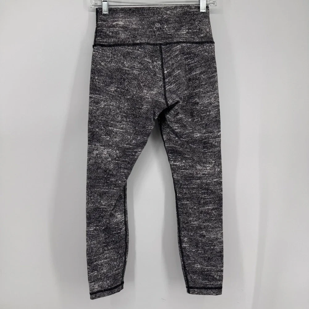 Lululemon Wunder Under Leggings Women‎ 8 Black White Space Dye High Rise 24